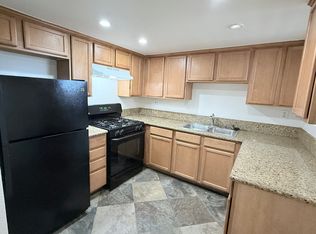 1329 Massachusetts Ave APT 102, Riverside, CA 92507