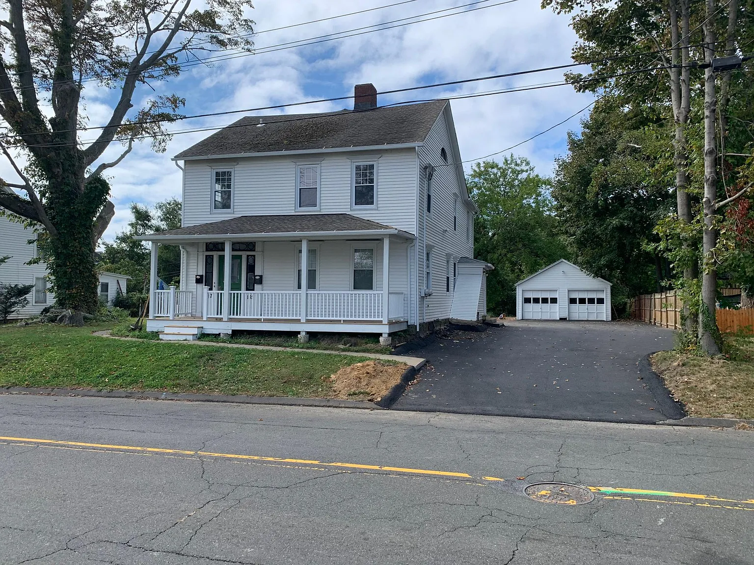 187 King St — Photo 2
