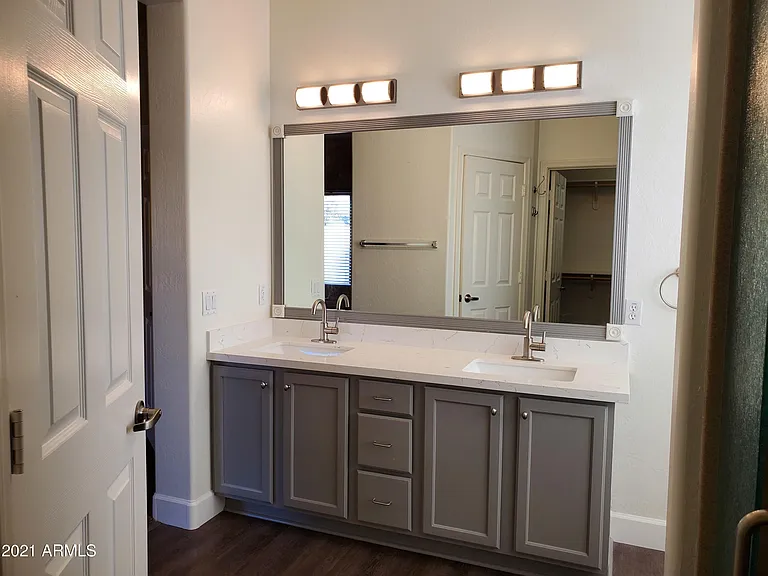 2056 E Riviera Dr — Photo 19