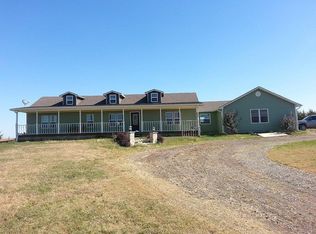 50 N 190th Rd, Salina, KS 67401