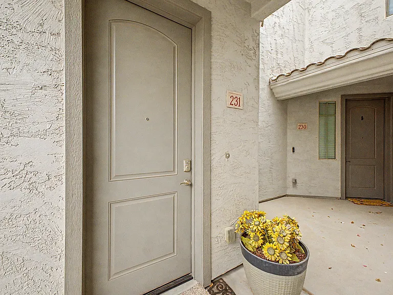 900 S Canal Dr #231 — Photo 3