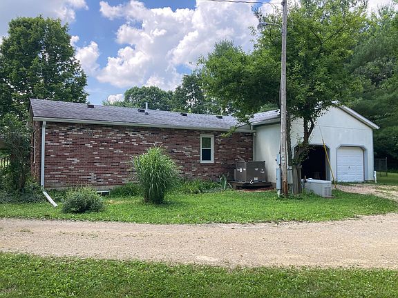 3rd image of 9454 Stinchcomb Ln