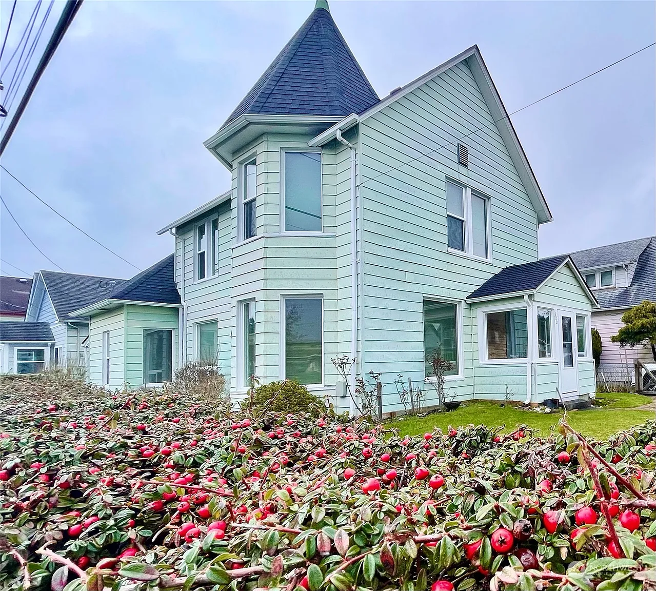 500 E 2nd Street photo 1
