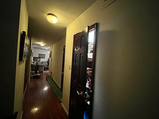 Rented by Batra Group Inc | media 15