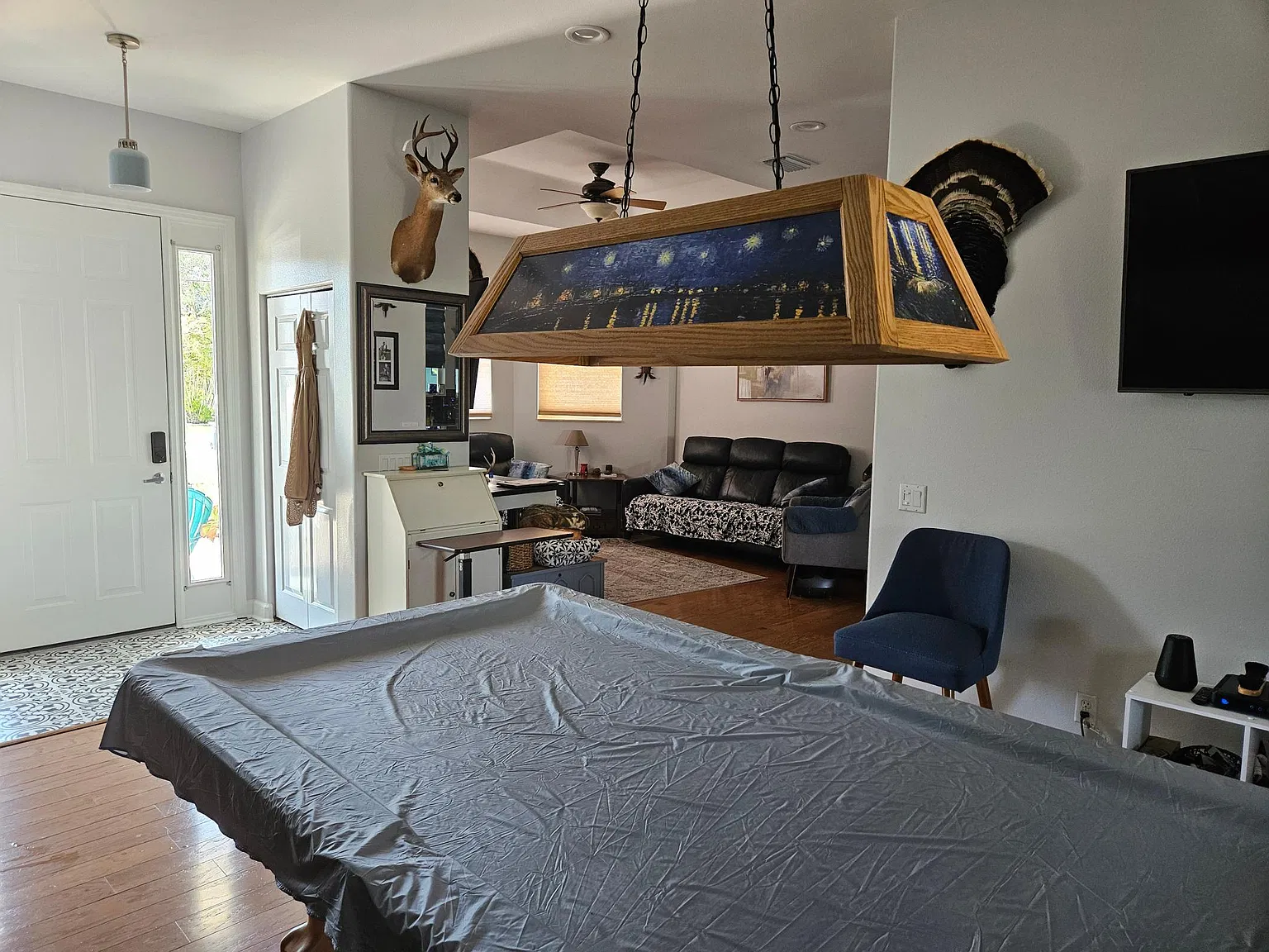 3 bed, 2.5 bath, 2020 sqft, $2,600 — Photo 3