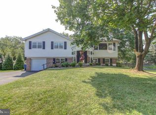 2243 Briar Patch Ln, Hatfield, PA 19440
