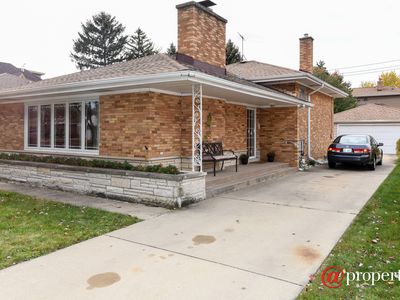 922 Community Dr, La Grange Park, IL, 60526