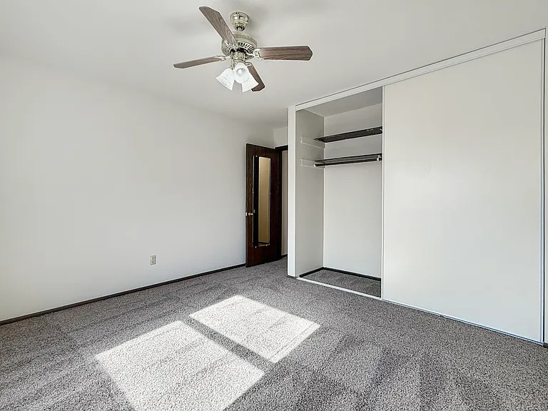 Southgate Apartments — Photo 11