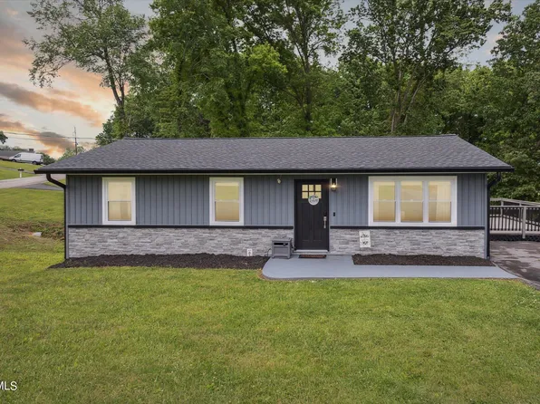 120 Russell Dr, Gray, TN 37615