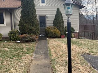 2207 Forest Acres Dr, Johnson City, TN 37604