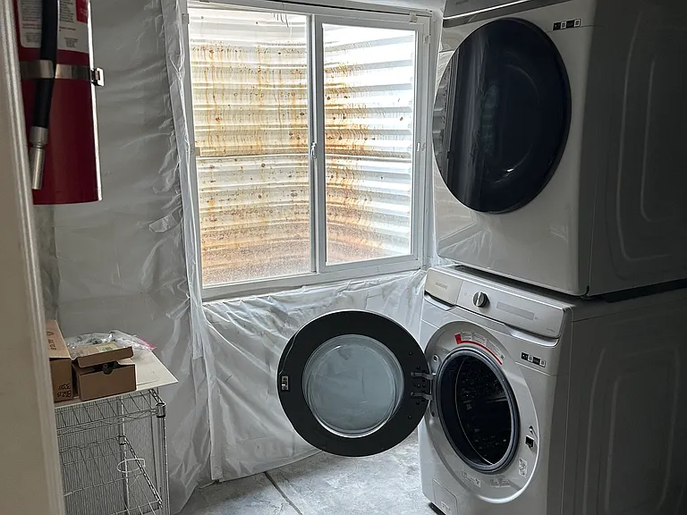Basement: Samsung Washer and Dryer
