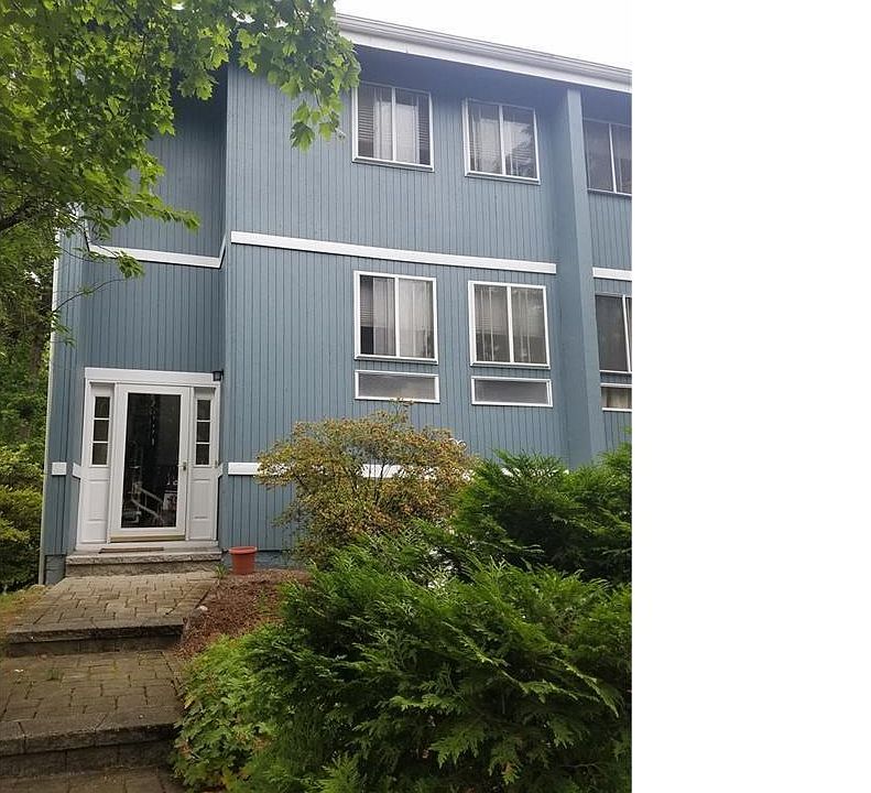 1st image of 6 Marion Ct