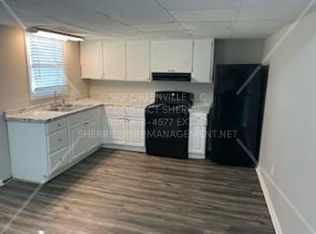 118 Northway Dr APT 14, Pickens, SC 29671