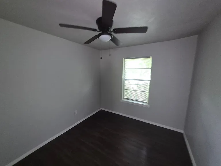 3723 W Martin St — Photo 15