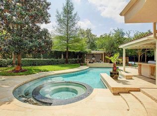 2305 Underwood St, Houston, TX 77030