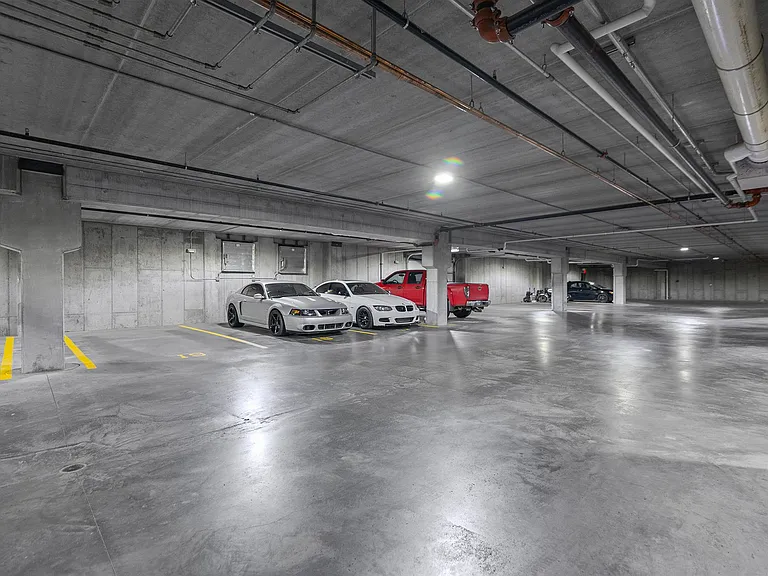Area 57 Apartments — Photo 13