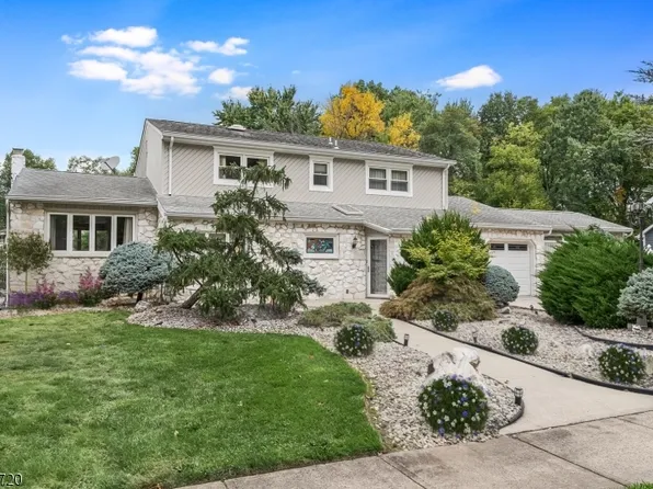 284 Willow Way, Clark Twp., NJ 07066