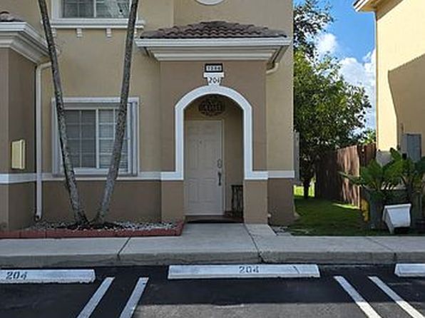 7280 NW 174th Ter APT 204