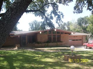 808 Morningside Dr, Terrell Hills, TX 78209