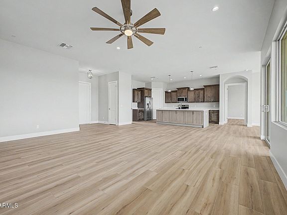 5th image of 26501 N 241 Avenue