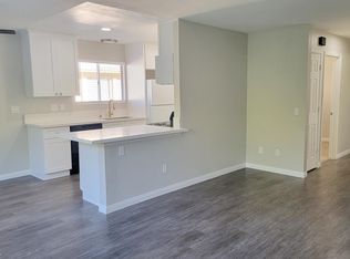 715 B St APT 14, Ramona, CA 92065