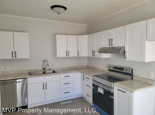1522 Jackson St, La Crosse, WI 54601