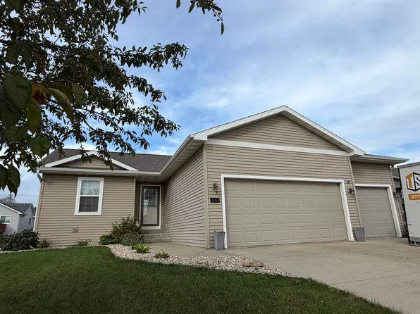 2102 Carl Ave, Stoughton, WI 53589