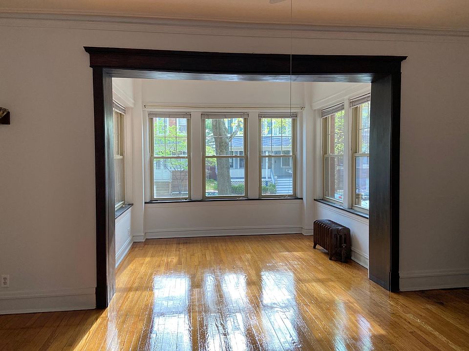 Sun-room off the living room