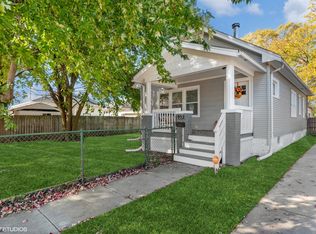 1952 Kearney Ave, Racine, WI 53403