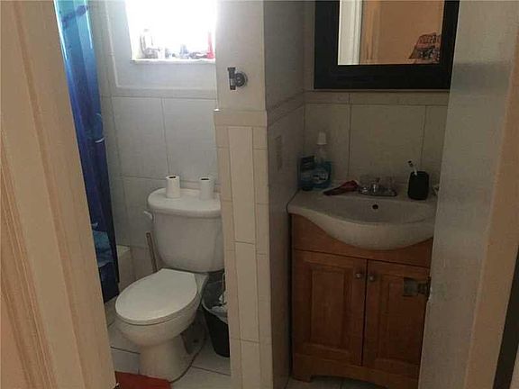 5th image of 8870 Fontainebleau Blvd APT 406