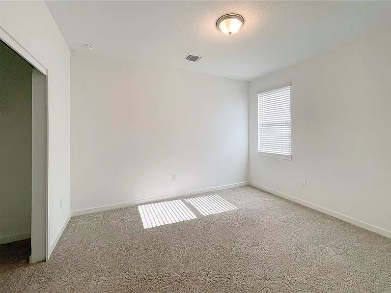 2316 Clemence Ln — Photo 15