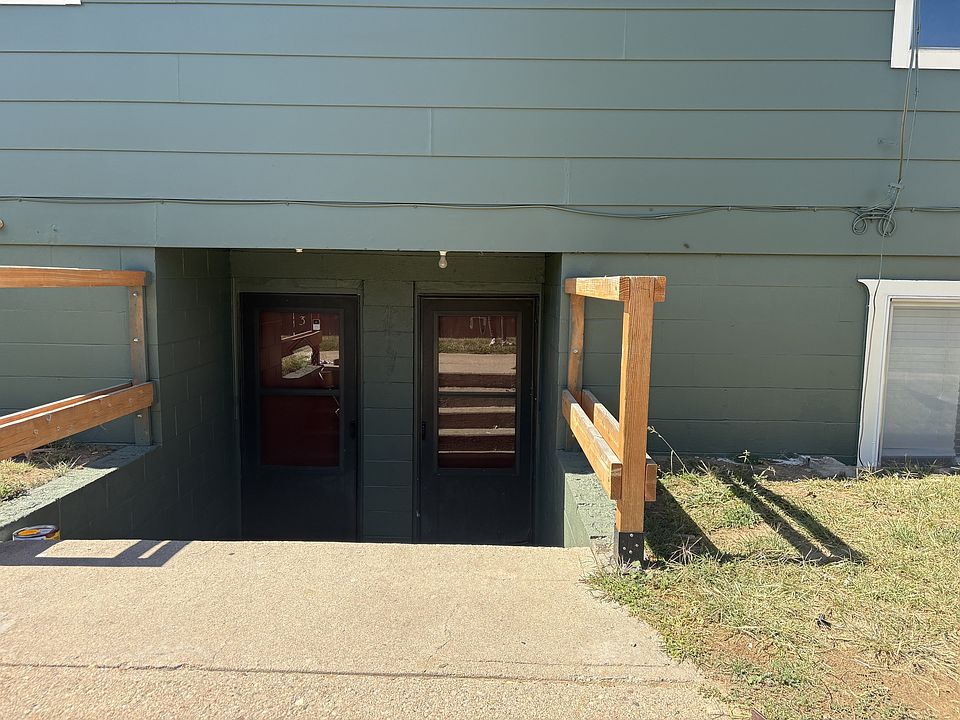 1st image of 1231 Pleasant Acres Dr #4