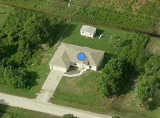 8385 102nd Ct, Vero Beach, FL 32967