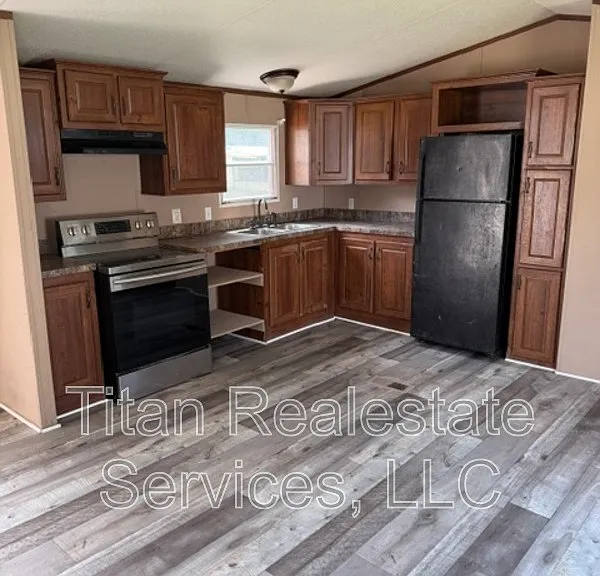 1835 S Lake Arthur Ave #6 — Photo 4