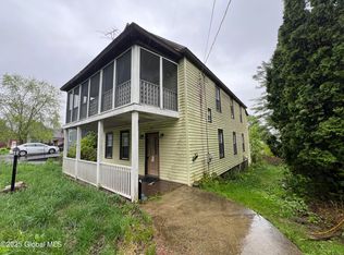 92 N Pearl St, Mechanicville, NY 12118