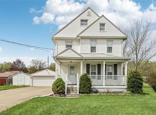 1377 E 28th St, Ashtabula, OH 44004