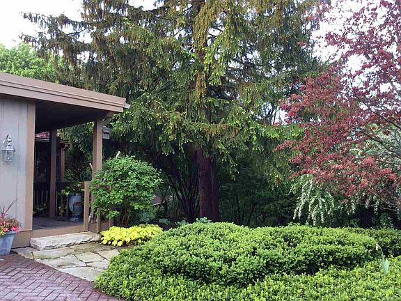 3rd image of 2209 Linda Vista Ct