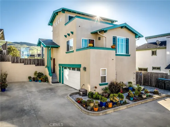 1939 Circle Dr, Cayucos, CA 93430