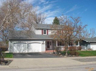 3111 Country Club Dr, Rapid City, SD 57702