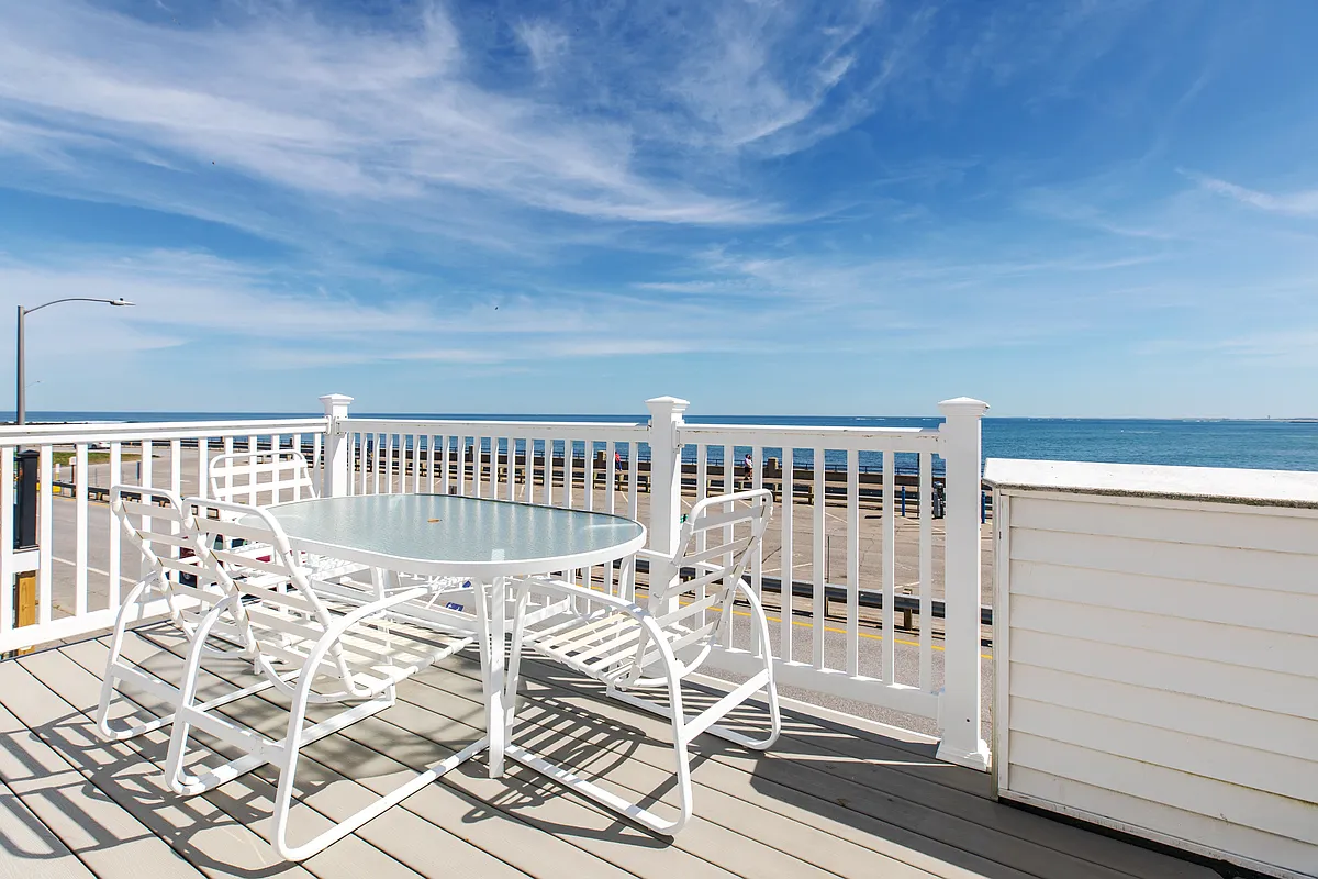 Building Photo - 487 Ocean Blvd #3