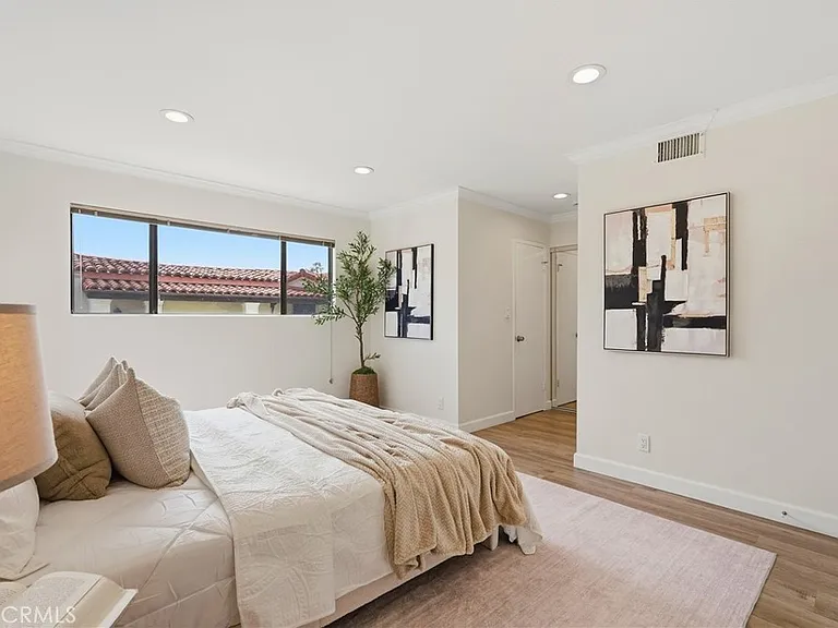 1433 S Beverly Dr — Photo 31