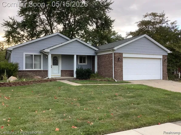 1646 Heritage Dr, Canton, MI 48188