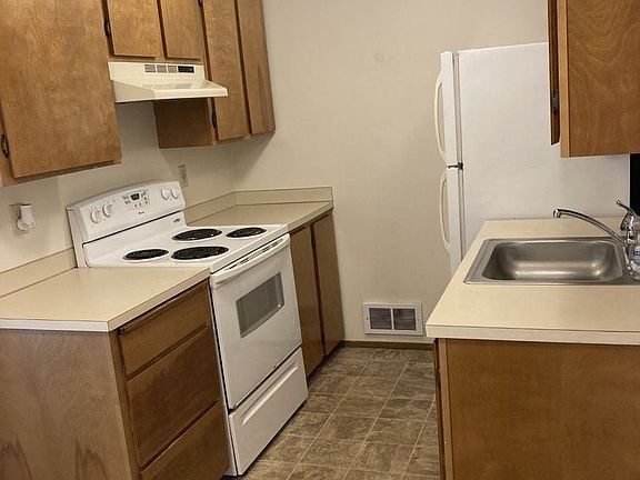 3rd image of 12510 18th St NE #10930650