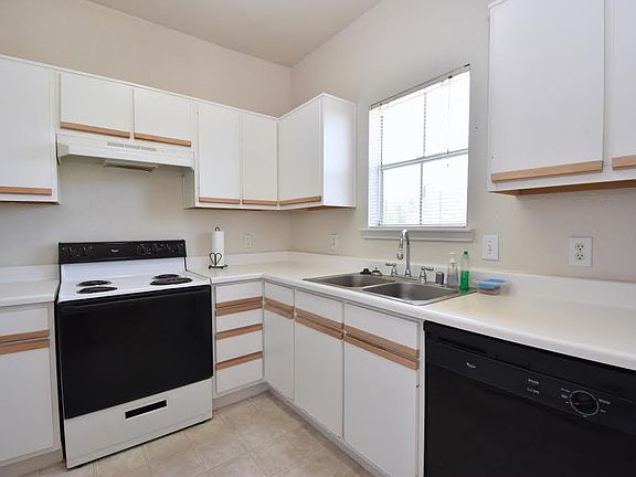 5th image of 1330 Old Spanish Trl APT 6302