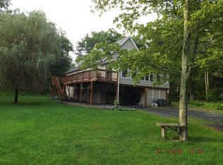 428 Big Oak Rd, Canadensis, PA 18325