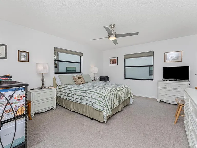 511 Pine Hollow Cir #511 — Photo 26