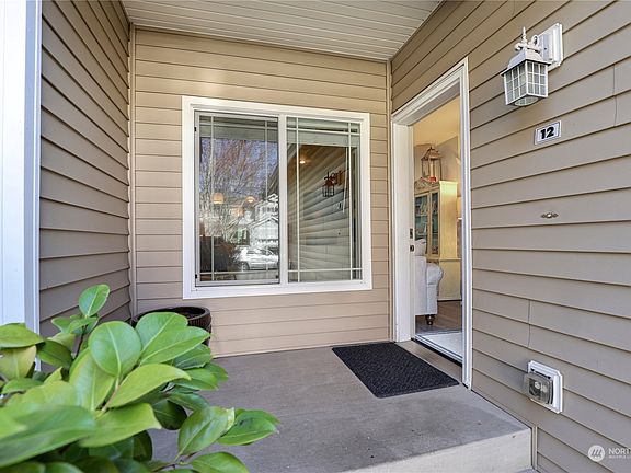 2nd image of 333 5th Street SE #12