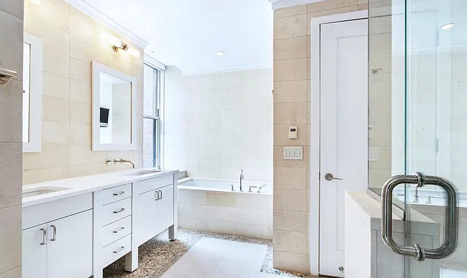 Rented by Compass | media 5