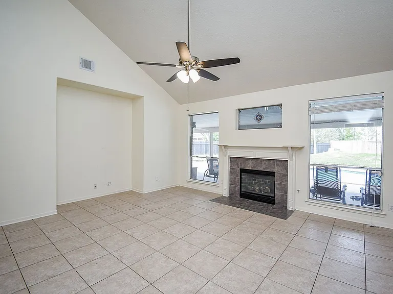 6323 Haddock Ct — Photo 21