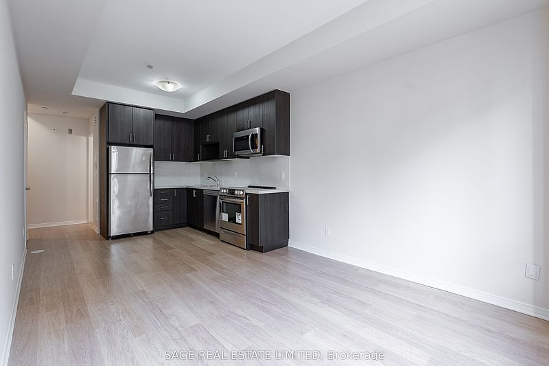 Toronto Townhouse for rent - 2 Bedrooms — photo 7
